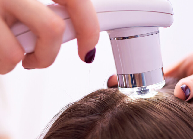 18/12 - ANALISI GRATUITA DI PELLE E CAPELLI CON MICROCAMERA